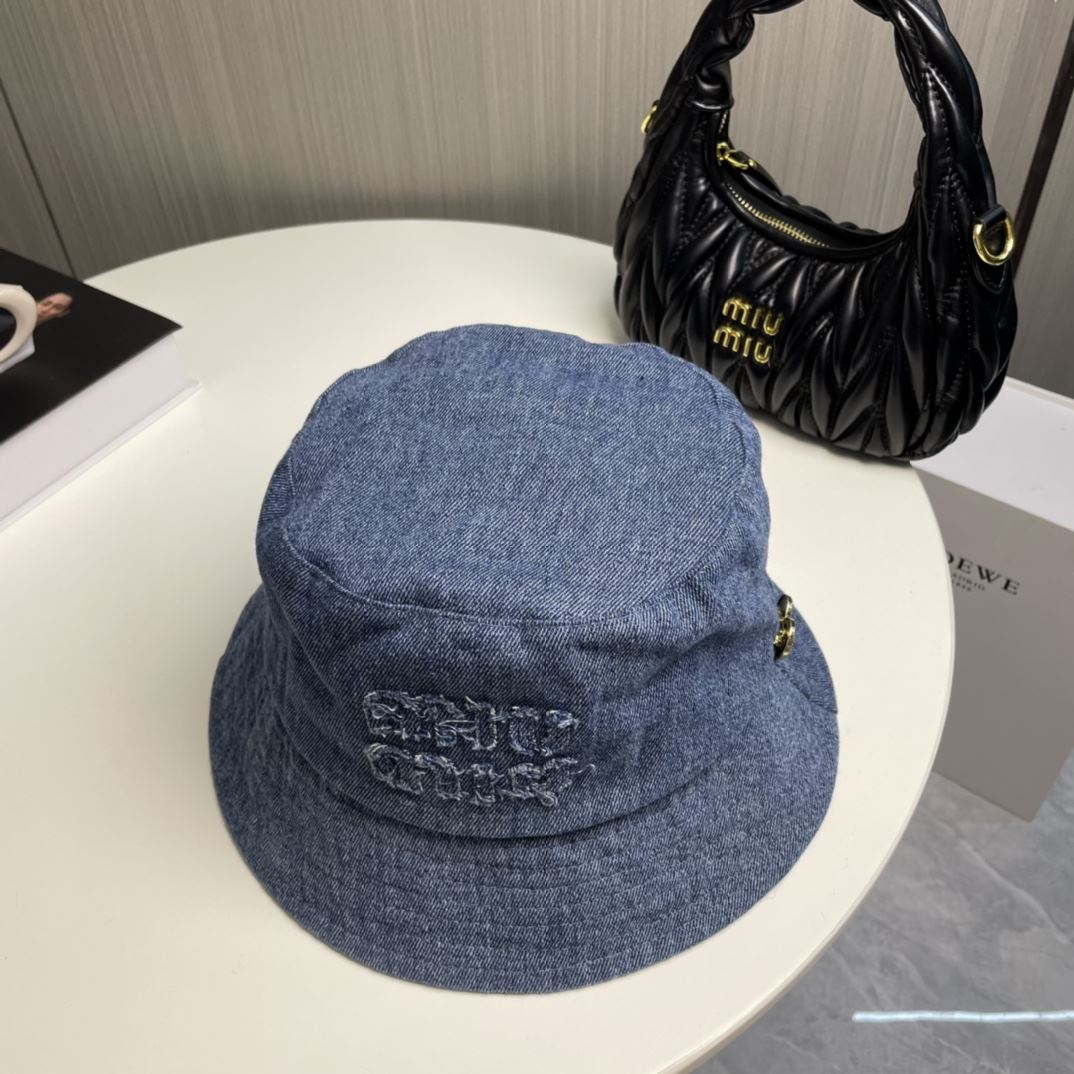 Miu Miu Caps